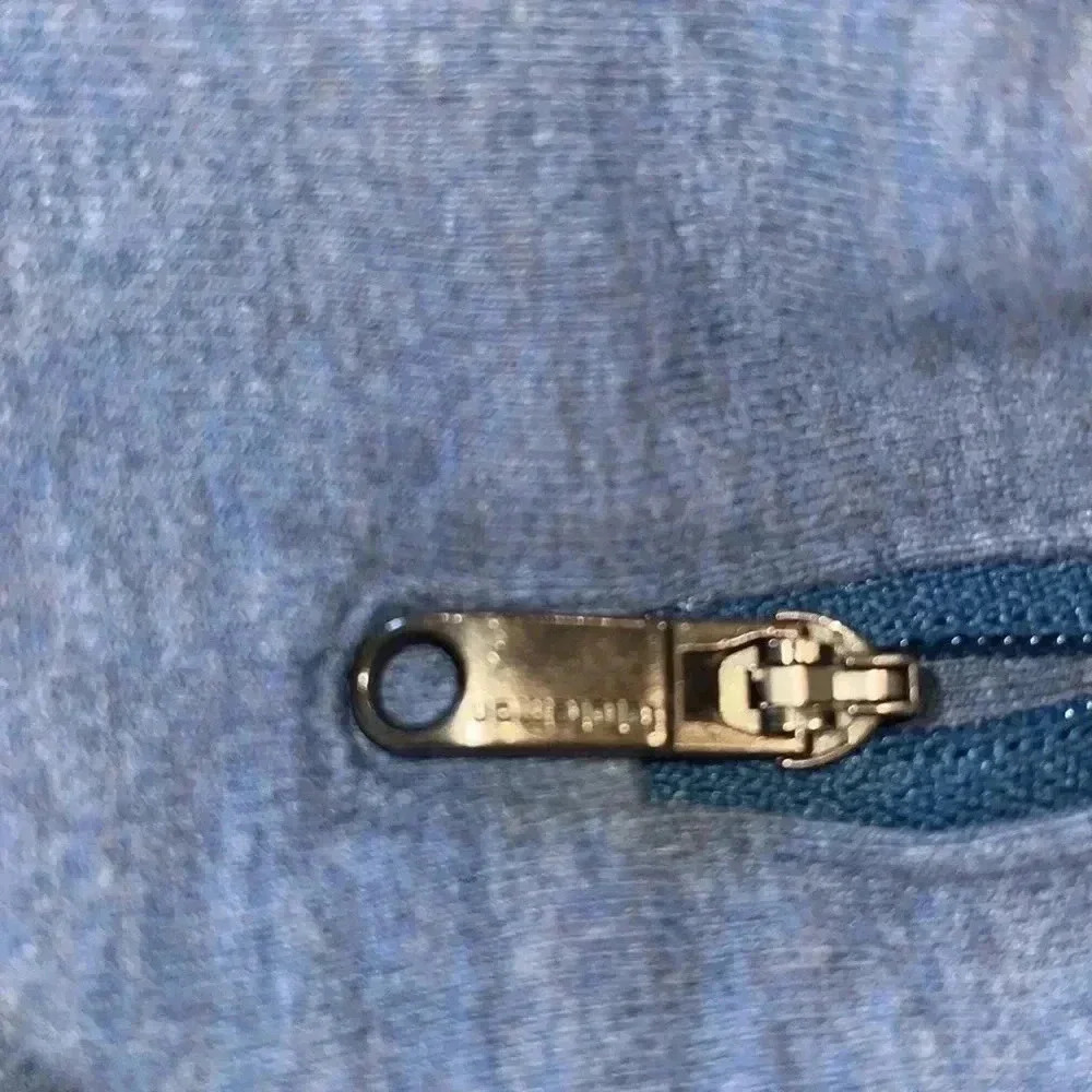 Lululemon women  blue track/Joggers Pant US 6(W26L26),not new but cute style - Picture 10 of 10